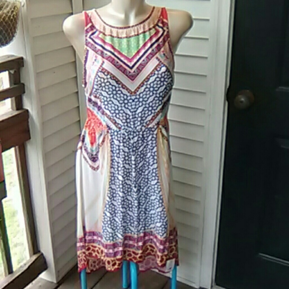 FLYING TOMATO dress